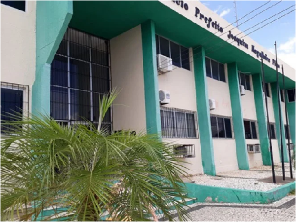 Canindé transfere ponto facultativo e terá quatro dias sem expediente administrativo